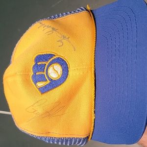 Vintage 1985 signed Mikwaukee Brewers hat. MLB. One size fits all.